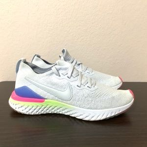 Nike Womens running shoes react Flyknit 2 size 8.5